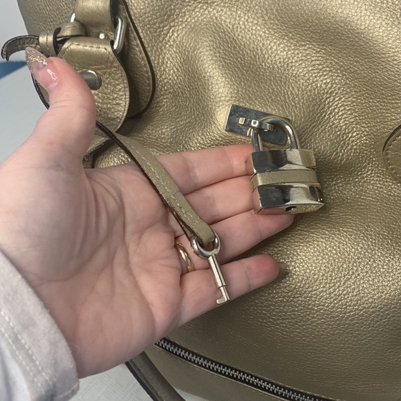 Laura Di Maggio Shiny Soft Geniune Leather Hobo - Picture 6 of 9